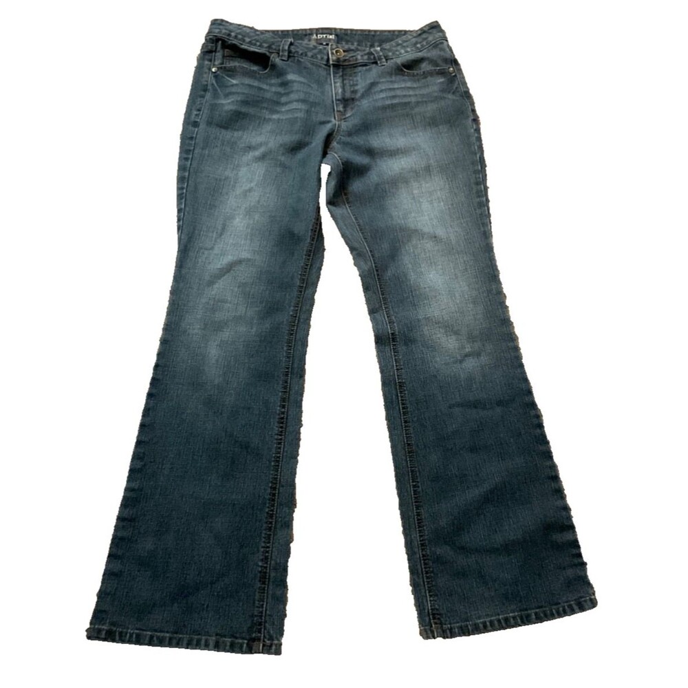 Apt. 9 Jeans Women’s Size 10 Blue Denim Pants Mid Rise